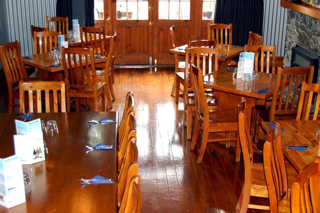 The Blue Pub Hotel Methven Kültér fotó